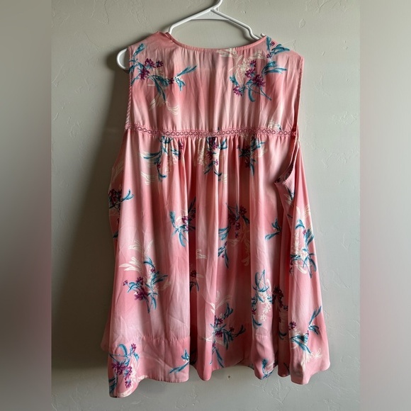 Lane Bryant - Pink Floral Blouse - Picture 9 of 11
